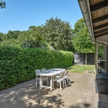 Holiday home Eriksine - 150m From The Sea By Interhome Haderslev