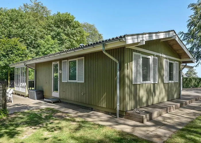 Eriksine - 150m From The Sea By Interhome *